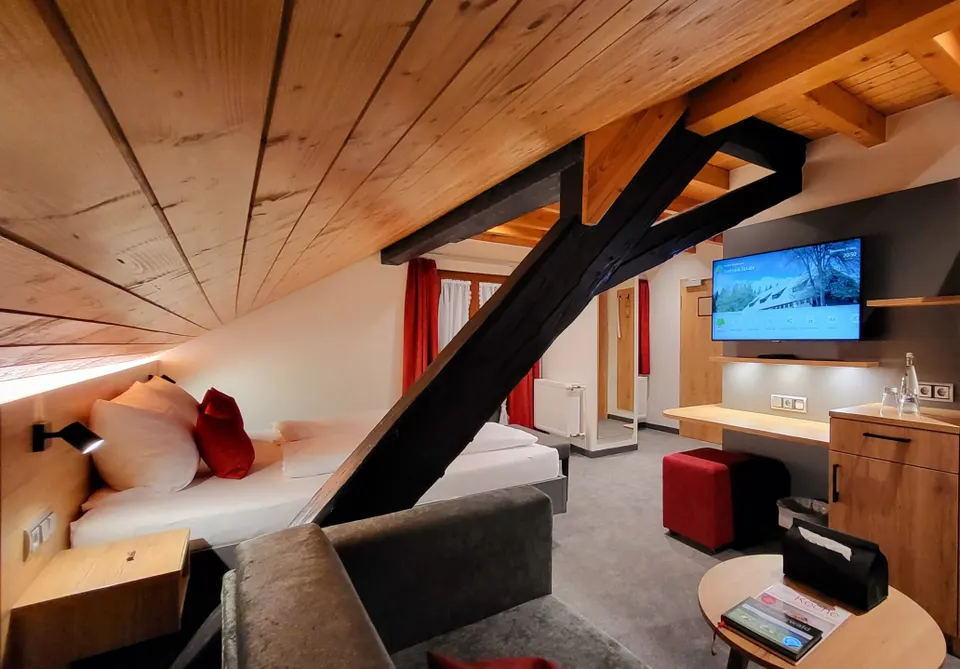 Superior double room with seating area